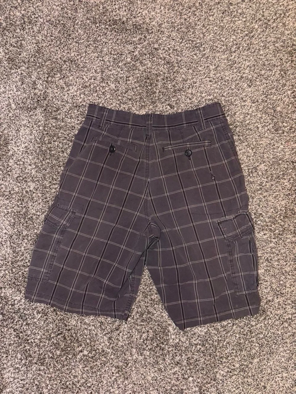 Y2K grey and black plaid cargo shorts